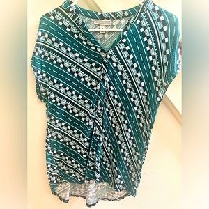 Dana Buchman V-neck Green and Black Checkered/ Striped Top